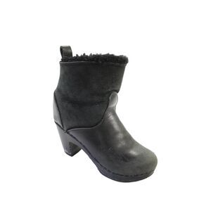 Designer Womens Leather Suede Fuzzy Lined Wooden Heels Boots Shoes Black Size 7